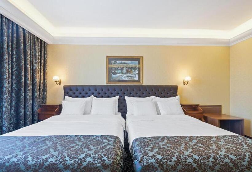 اتاق استاندارد چهار تخته, Jelgava