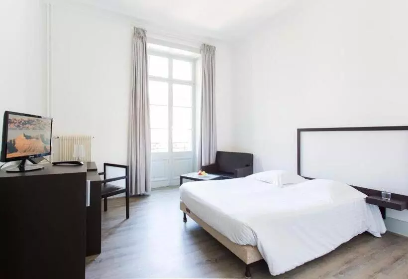 Classic-huone, Le Grand