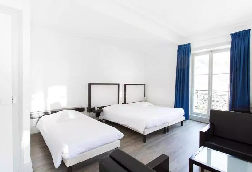 Standard Kolmen Hengen Huone, Le Grand