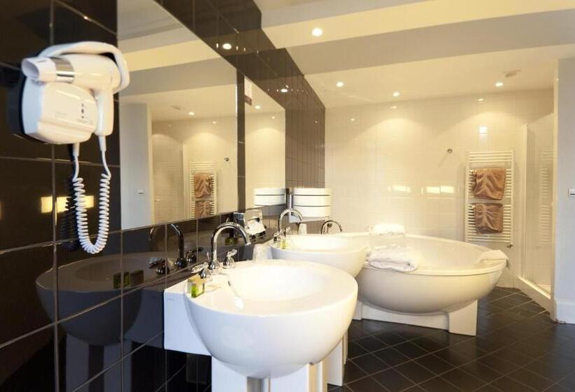 סוויטת ג'וניור, Le Grand