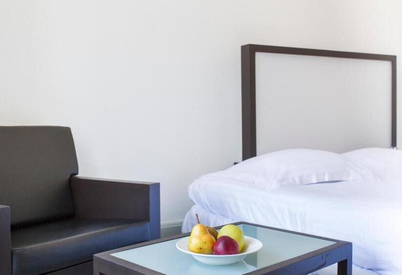 חדר קומפורט, Le Grand