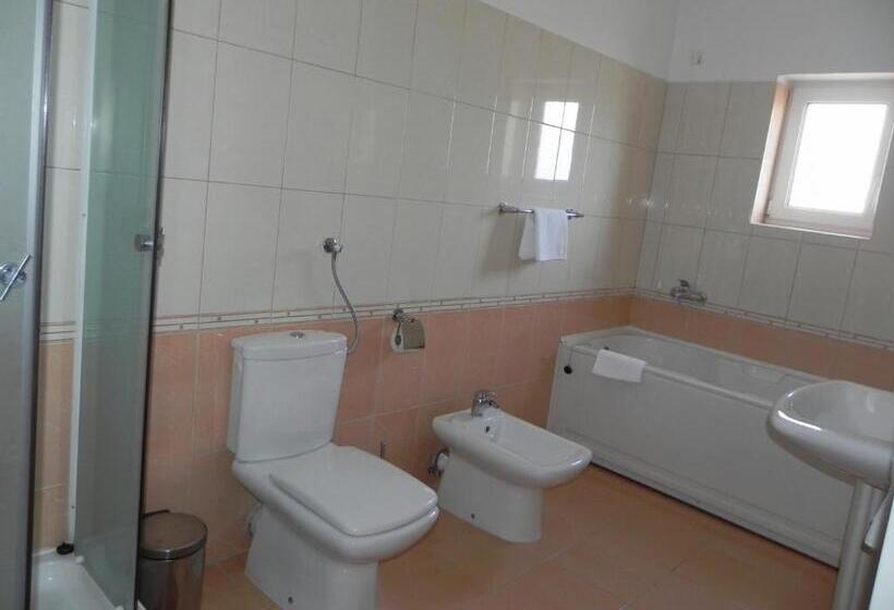 جناح رئاسى, Mirni Kutak