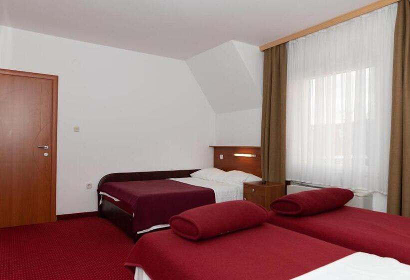 جناح رئاسى, Mirni Kutak