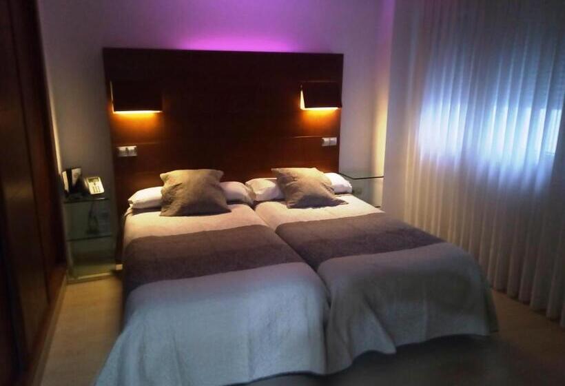 Номер Стандарт, Nap Oviedo