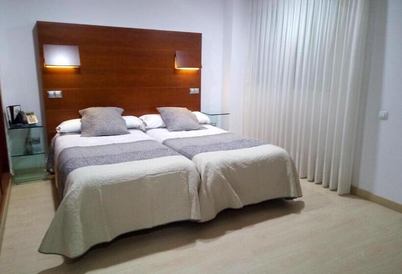 Номер Стандарт, Nap Oviedo