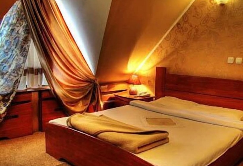 اتاق استاندارد, Sumski Feneri