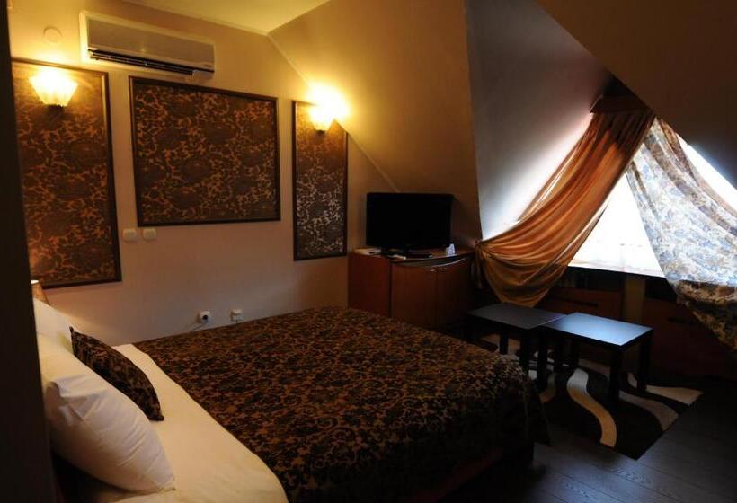 اتاق استاندارد, Sumski Feneri