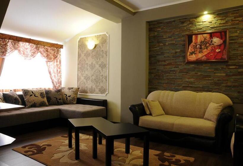 سوییت, Sumski Feneri