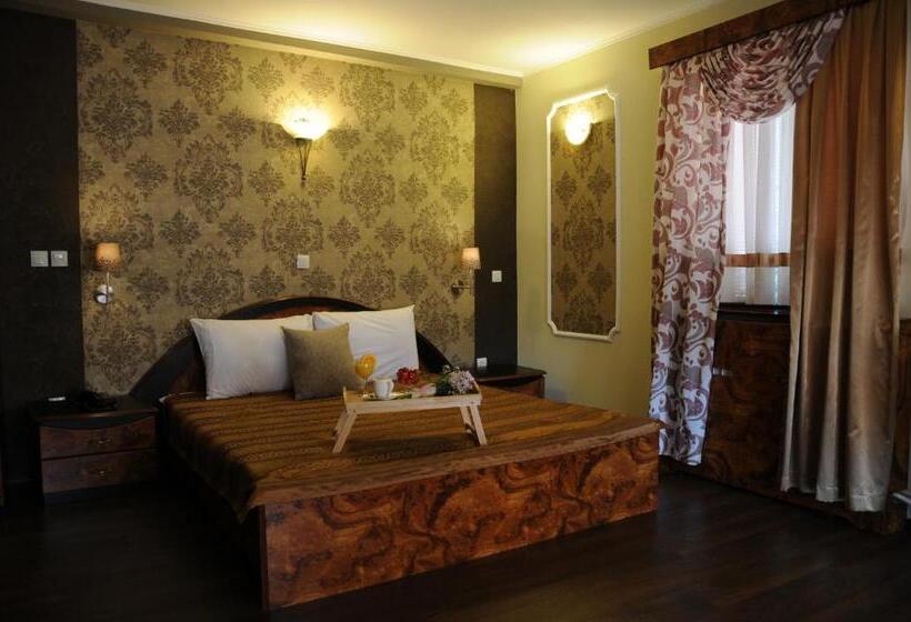 سوییت, Sumski Feneri