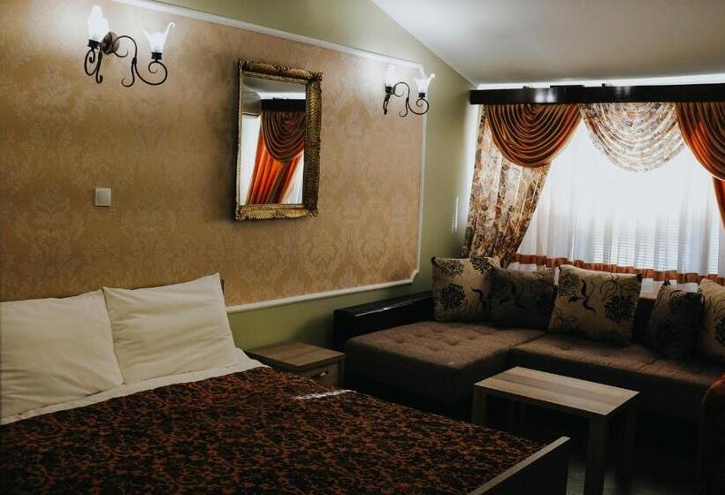 اتاق استاندارد, Sumski Feneri