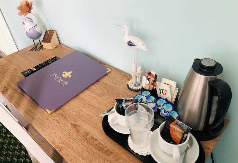 Номер Deluxe, The Fleur De Lis