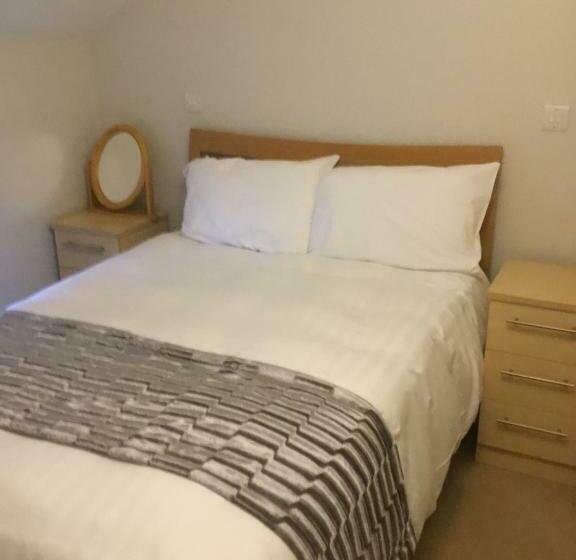 스탠다드 룸, The Loco