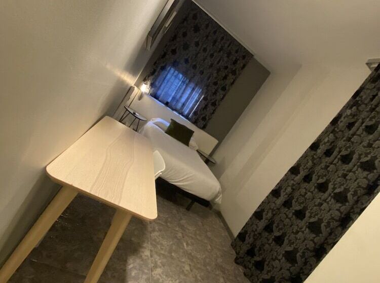 غرفة قياسية فردية, Villasegura