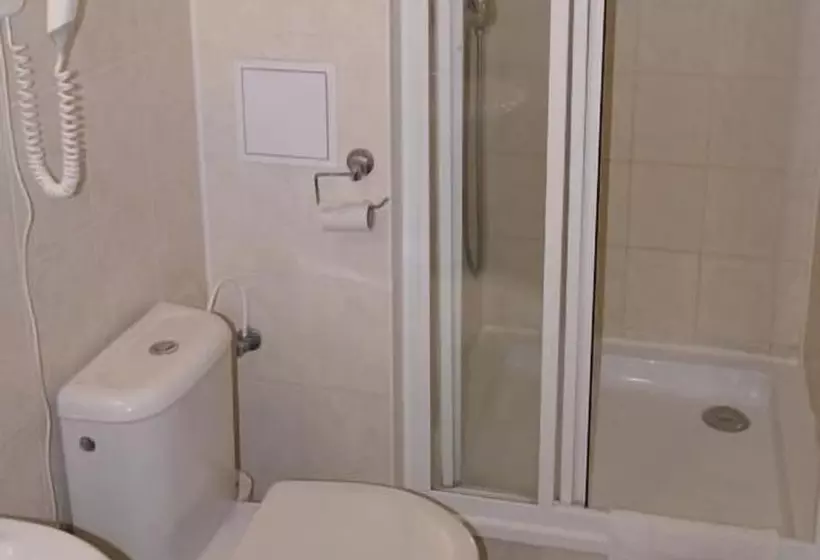 اتاق استاندارد چهار تخته, Wellness Hotel Harrachovka