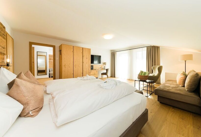 발코니가 있는 스위트, Naturhotel Edelweiss Wagrain