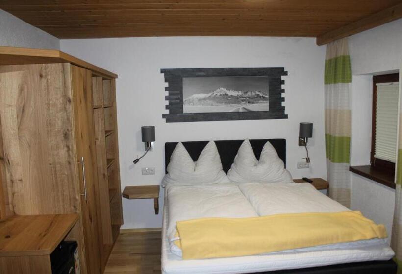 ベーシックルーム, Otto Steiner Appartements Pension Ellmau & Wilder Kaiser