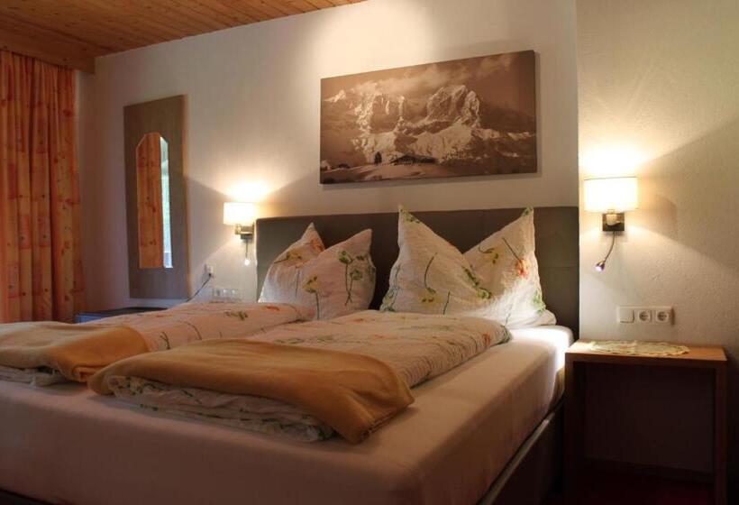 Номер Стандарт, Otto Steiner Appartements Pension Ellmau & Wilder Kaiser