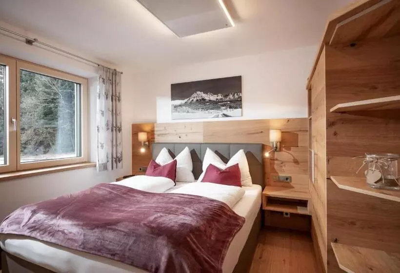 Sviitti Puutarhanäkymä, Otto Steiner Appartements Pension Ellmau & Wilder Kaiser