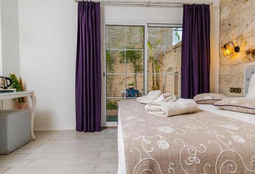 اتاق لوکس, Avlu Alaçatı Boutique