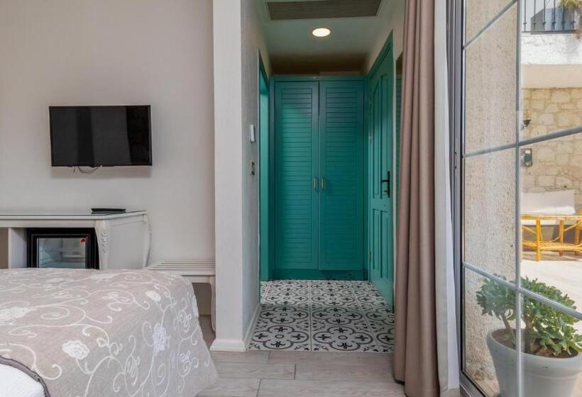 اتاق استاندارد, Avlu Alaçatı Boutique