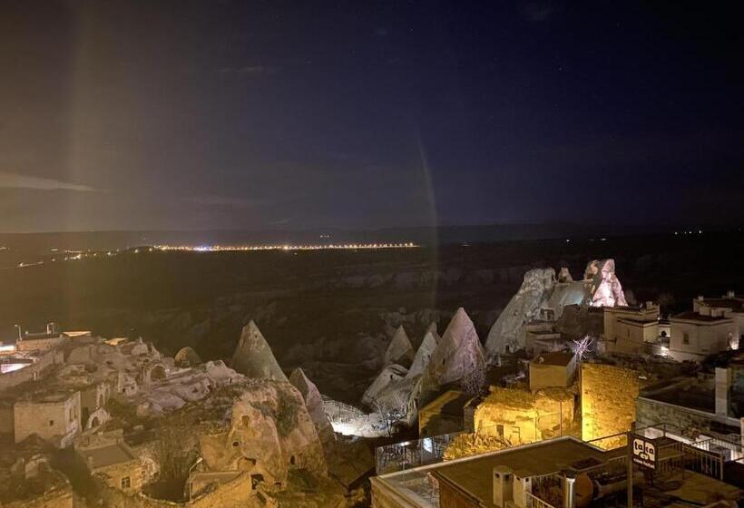 سوییت جونیور, Alice In Cappadocia