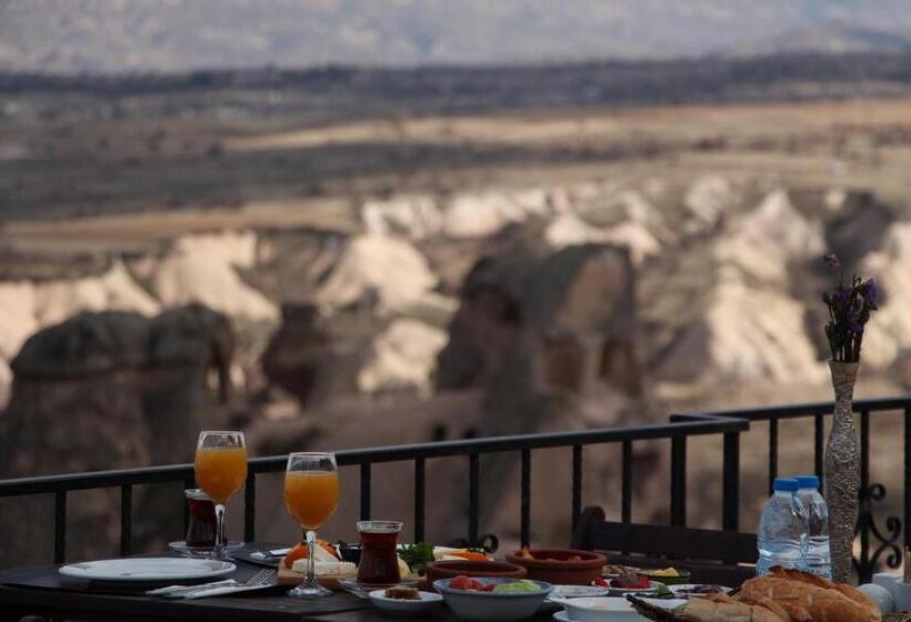 스위트 킹사이즈 침대, Alice In Cappadocia