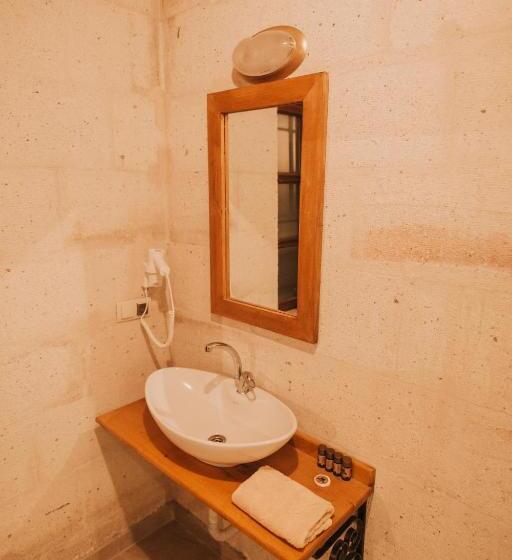 Camera Standard Vista Montagna, Cappadocia Eagle Cave Inn