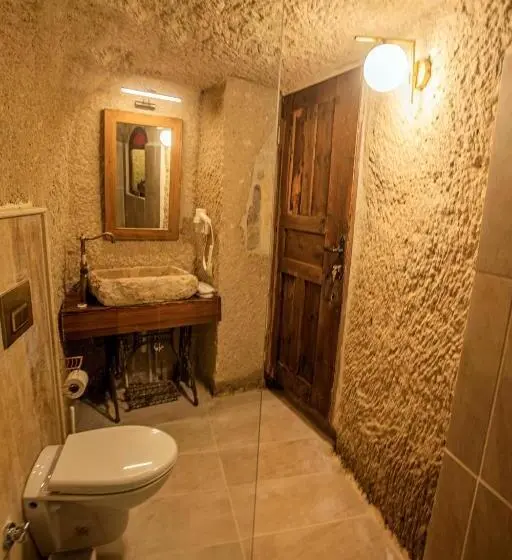 デラックススイート, Cappadocia Eagle Cave Inn