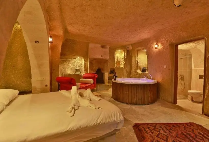 デラックススイート, Cappadocia Eagle Cave Inn