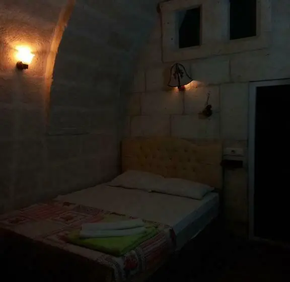 Quarto Standard Casa de Banho Partilhada, Ulaş Cave
