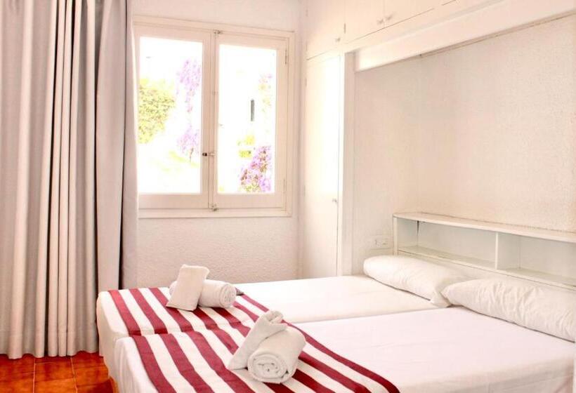 Апартаменты 1 Спальня Вид на Бассейн, Playa Parc Apartments