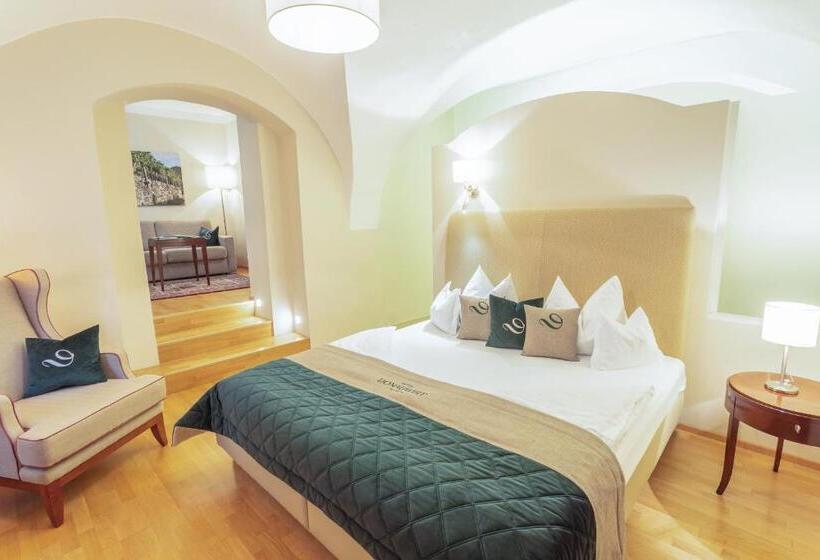 דירת חדר, Donauwirt   Hotel Garni