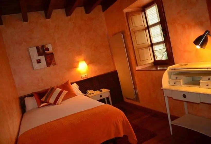 Standard Single Room, El Coto Hotel Restaurante