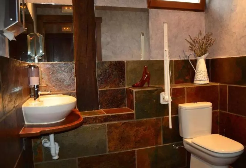 Standard Single Room, El Coto Hotel Restaurante