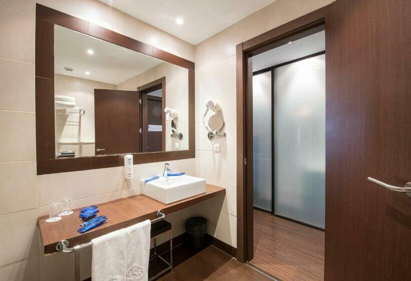 חדר סופריור, Arva Abad San Antonio