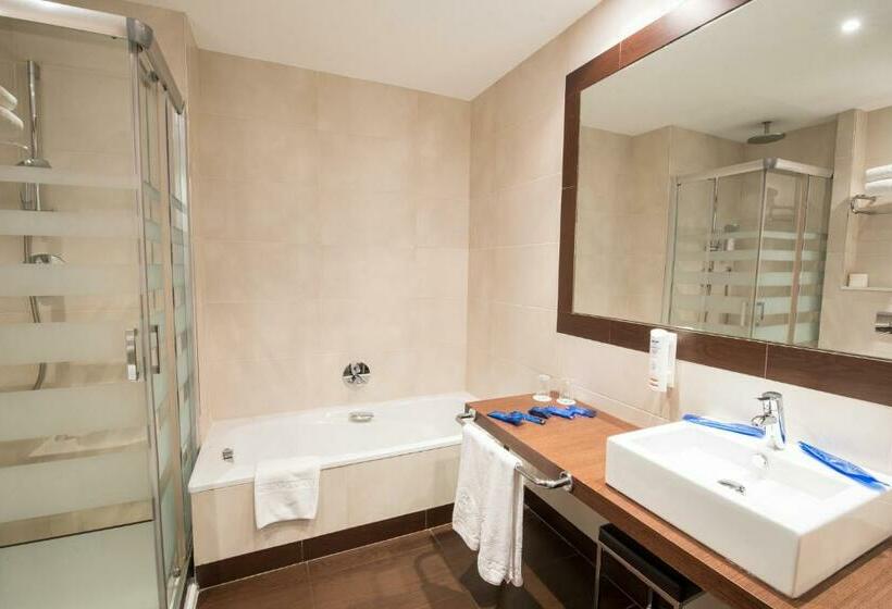 חדר סופריור, Arva Abad San Antonio