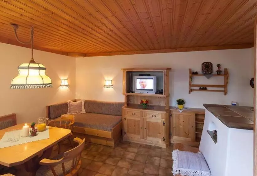 Huoneisto 1 Makuuhuone, Alpenrelax Krepperhütte