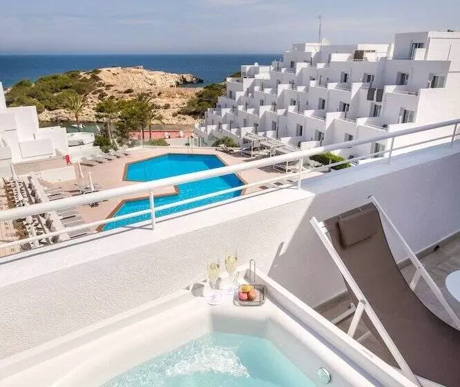 اتاق لوکس با چشمانداز دریا, Barceló Portinatx Adults Only