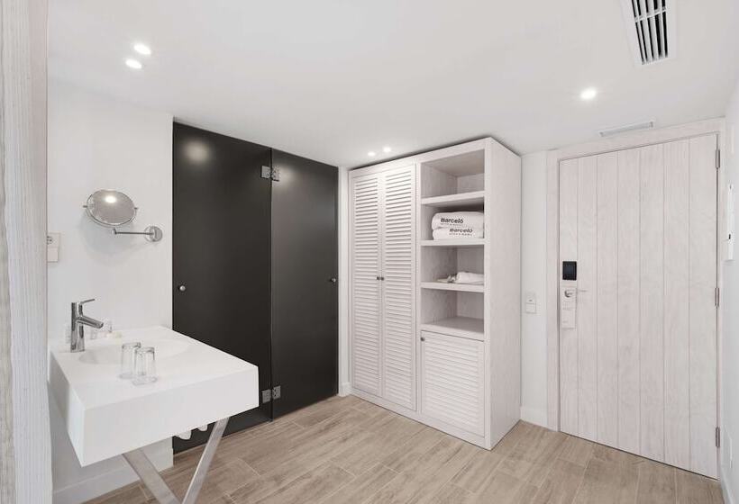 Номер Superior, Barceló Portinatx Adults Only