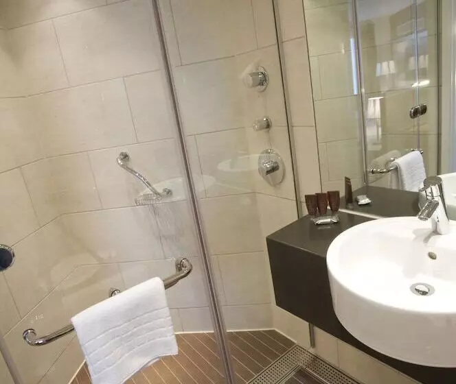 スーペリアールーム, Bermondsey Square Hotel   A Bespoke