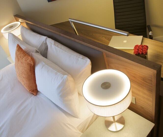 Номер Superior, Bermondsey Square Hotel   A Bespoke