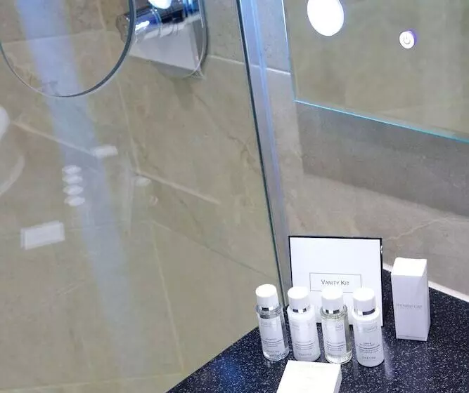 クラブルーム, Bermondsey Square Hotel   A Bespoke