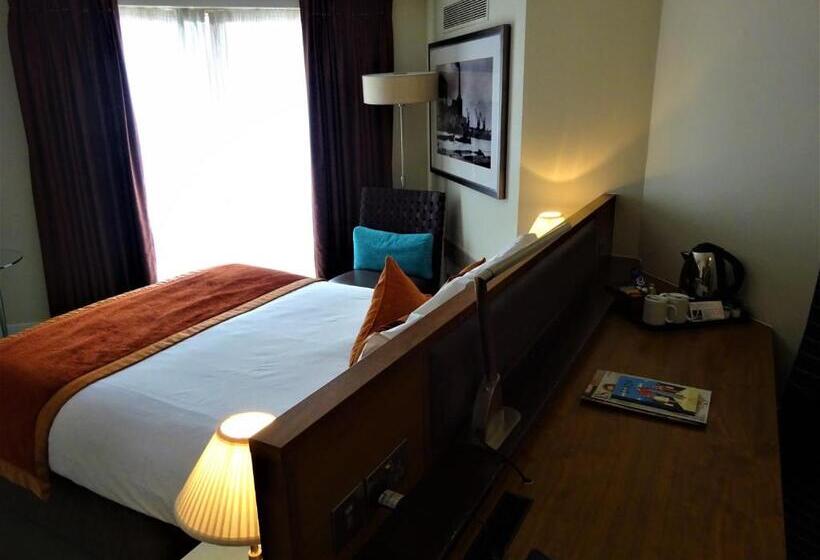 Номер Superior, Bermondsey Square Hotel   A Bespoke