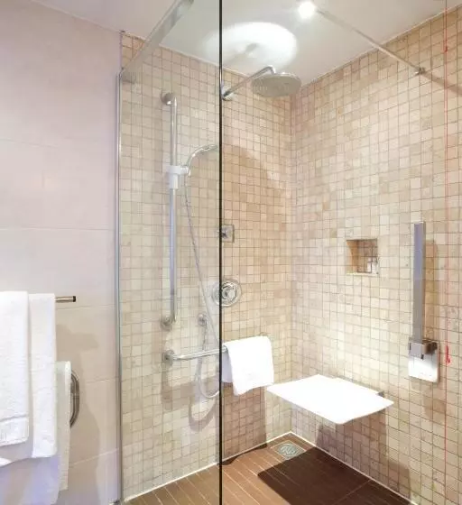 ファミリールーム, Bermondsey Square Hotel   A Bespoke