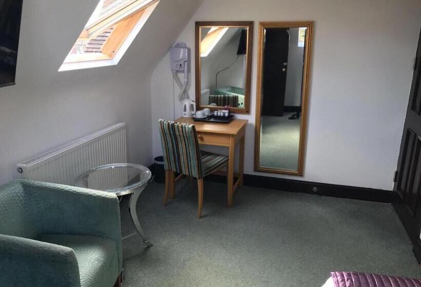 スタンダードルーム, Harefield Manor