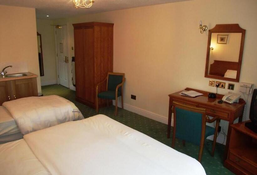 ファミリールーム, Harefield Manor