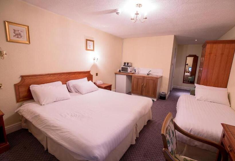 Номер Стандарт Трехместный, Harefield Manor