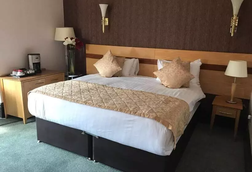 キングサイズベッドのデラックスルーム, Harefield Manor