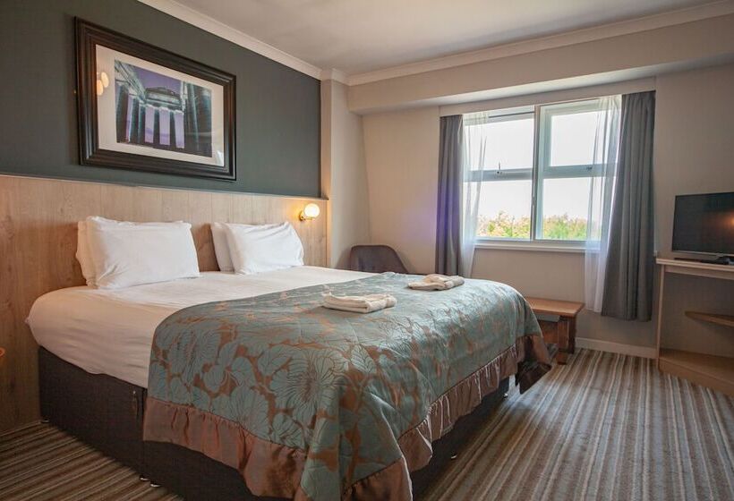 Номер Deluxe, Highfield