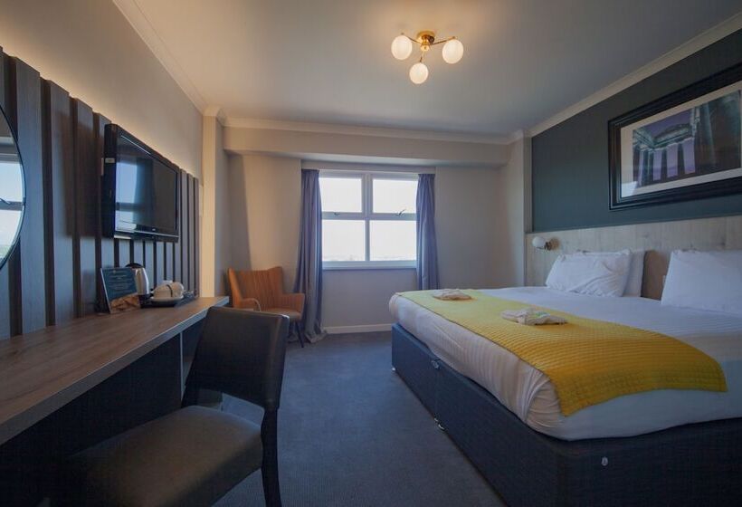 Номер Deluxe, Highfield